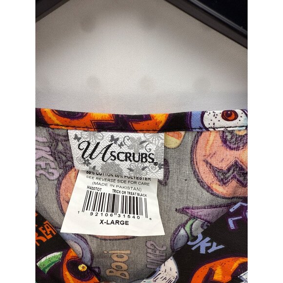 UA Scrubs Halloween Shirt XL Ghosts Pumpkins Cats Bats V-Neck Nursing Top - Picture 3 of 6
